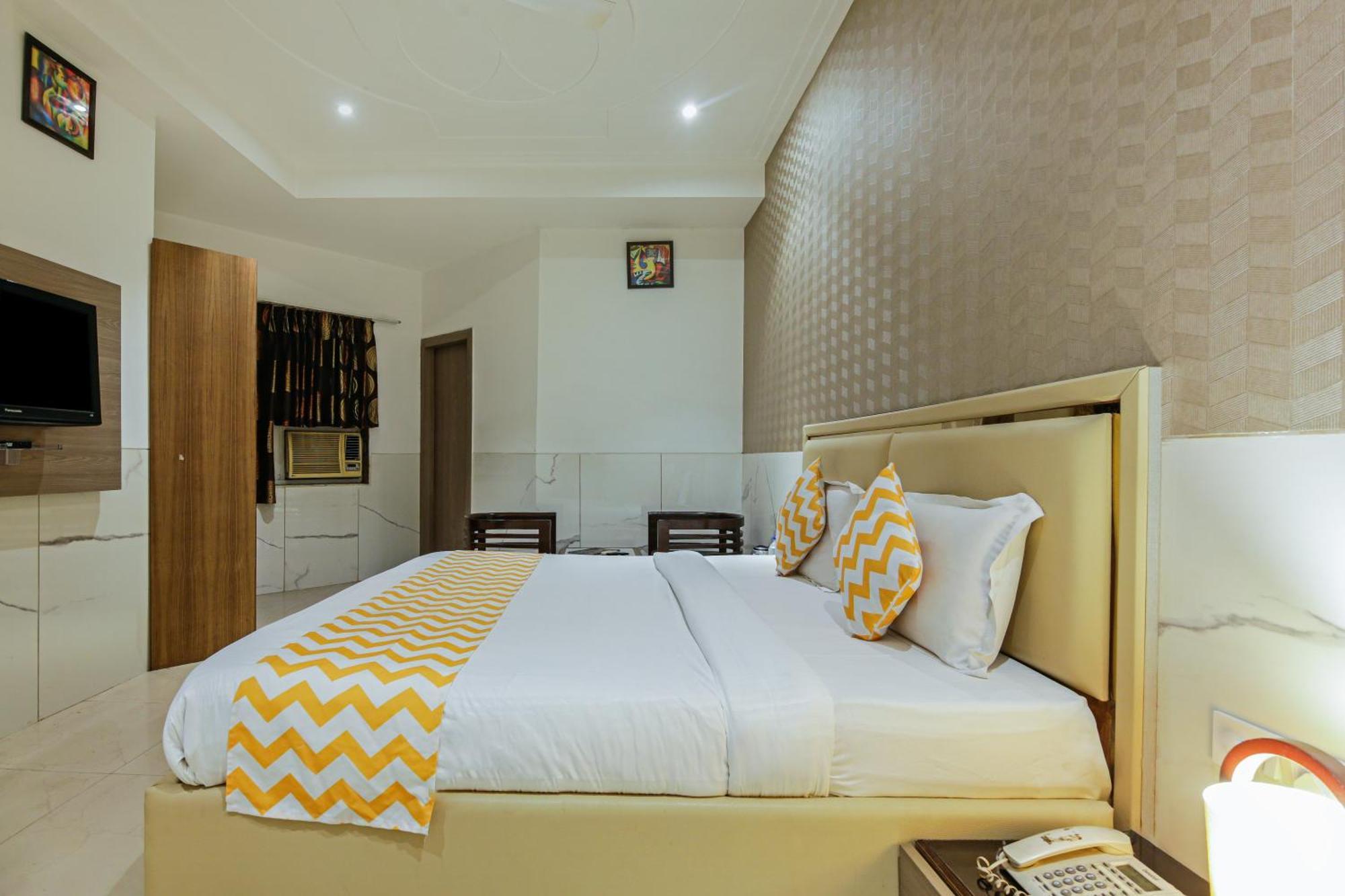 Hotel Delhi 37 By Star Group Near Delhi Airport Neu-Delhi Exterior foto