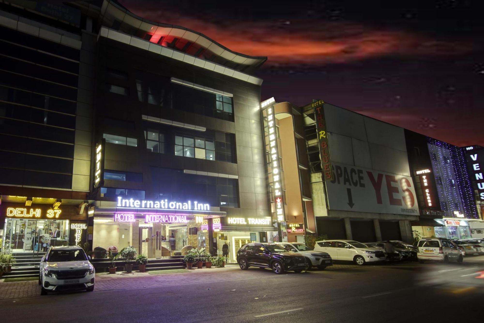 Hotel Delhi 37 By Star Group Near Delhi Airport Neu-Delhi Exterior foto